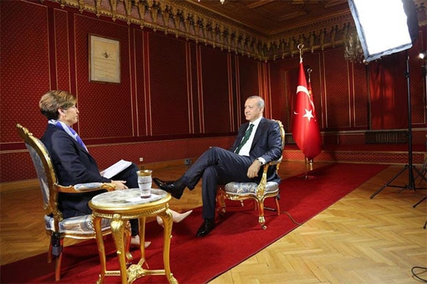 PRVI-INTERVJU-POSLE-PUČA-Erdogan-Ljudi-traže-da-budu-ubijeni-oni-koji-su-pokušali-udar